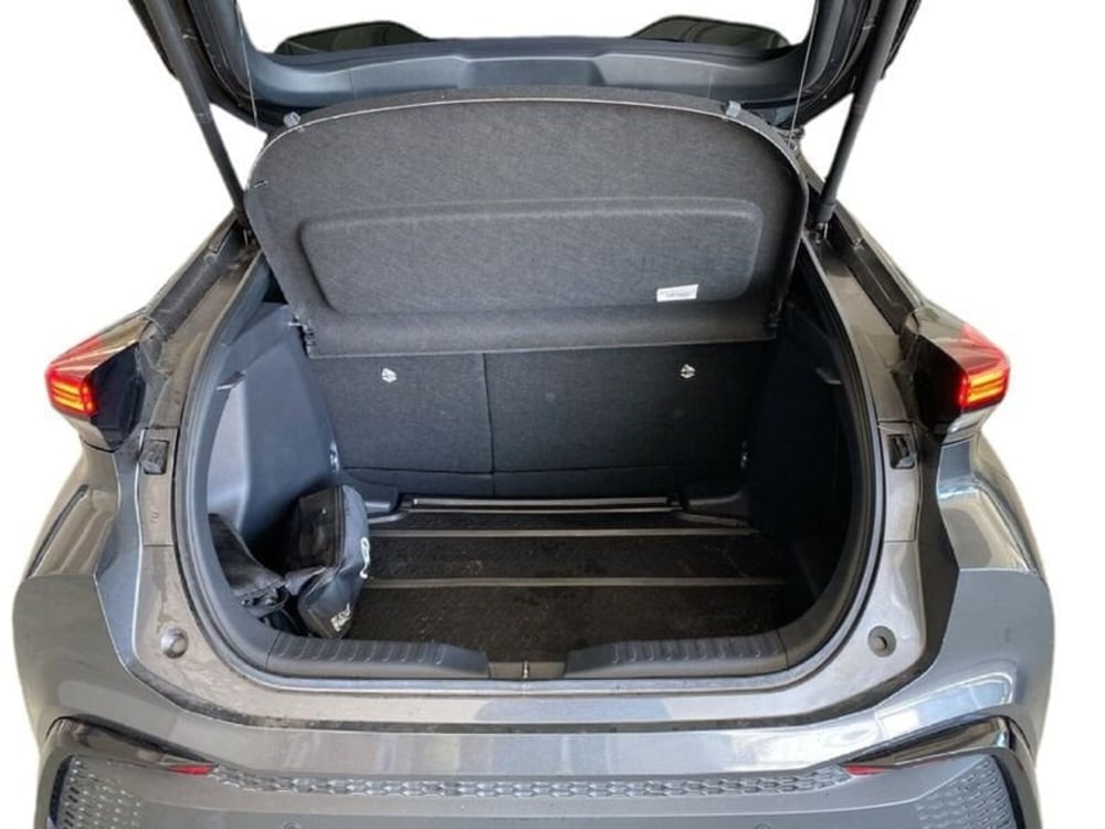 Toyota Toyota C-HR usata a Vicenza (10)