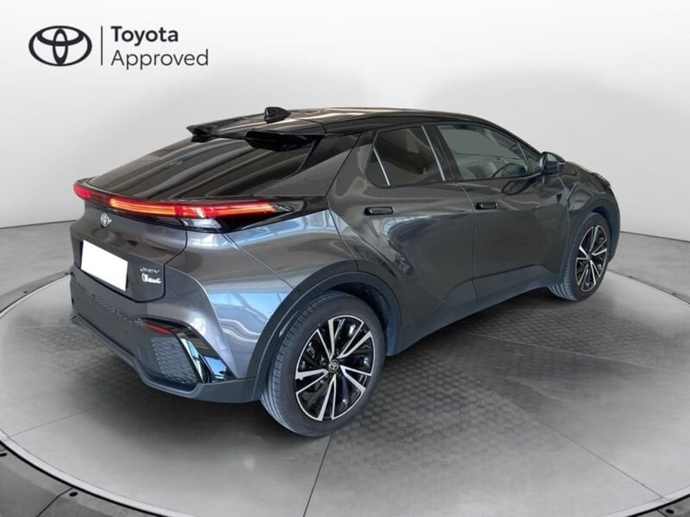 Toyota Toyota C-HR usata a Vicenza (7)