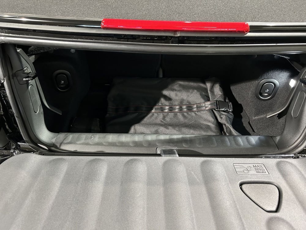 MINI Mini Cabrio usata a Milano (11)
