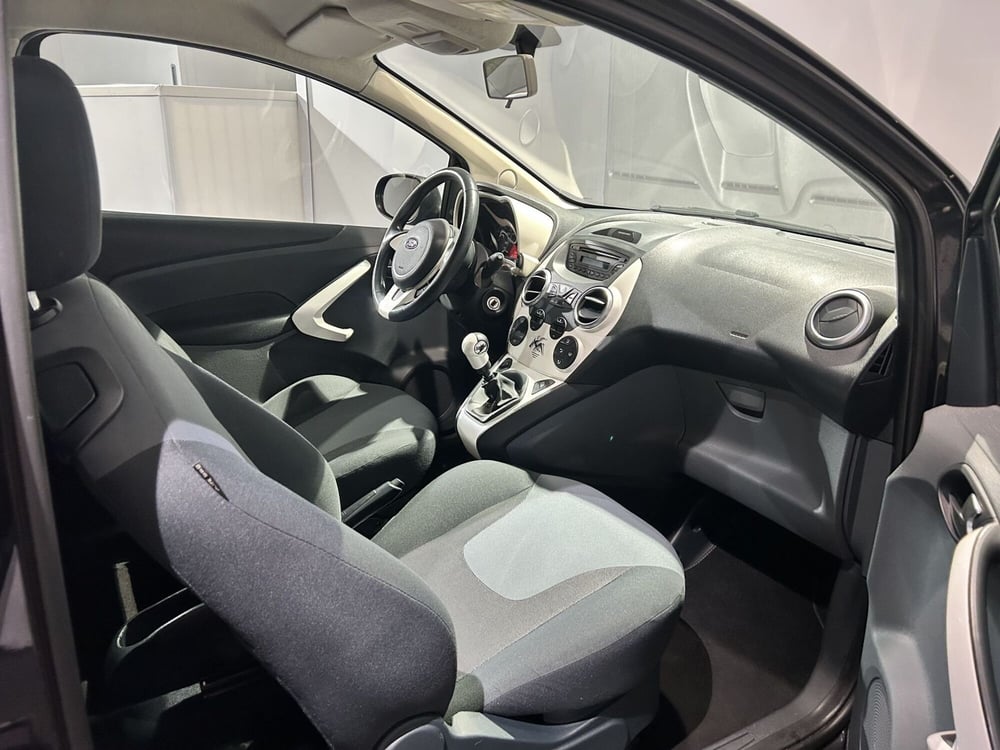 Ford Ka usata a Milano (13)