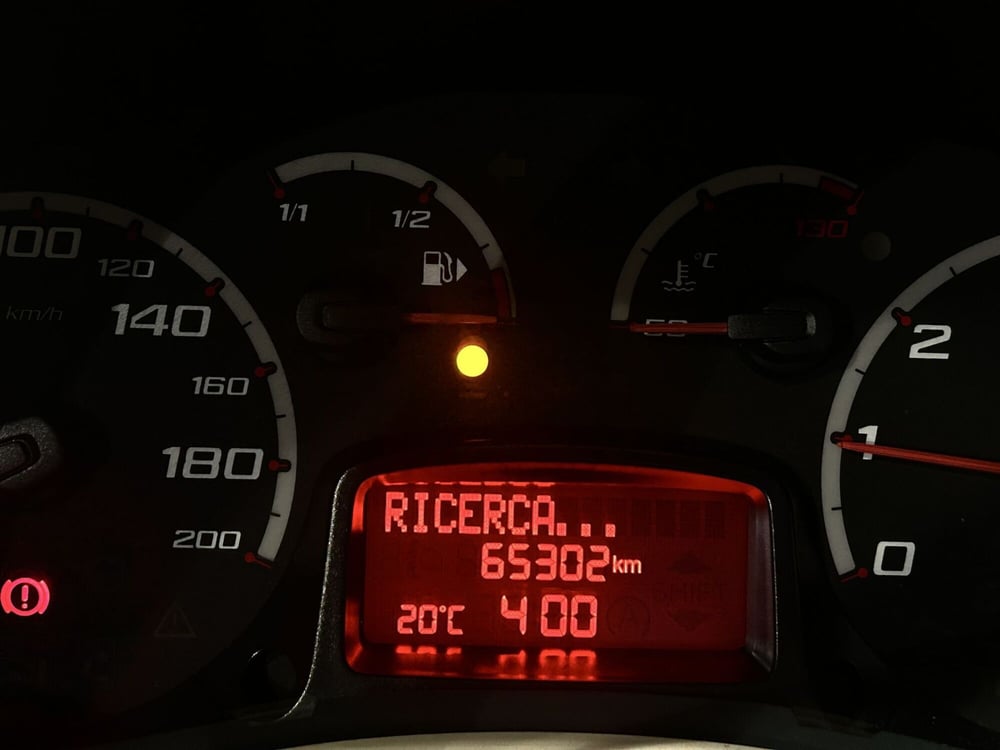 Ford Ka usata a Milano (9)