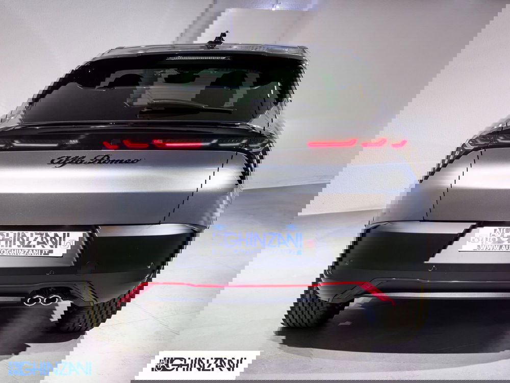 Alfa Romeo Junior nuova a Bergamo (6)