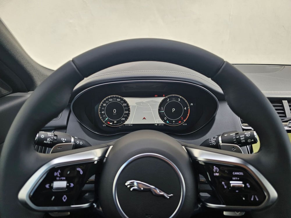Jaguar E-Pace usata a Catania (11)