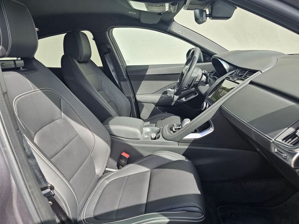 Jaguar E-Pace usata a Catania (4)