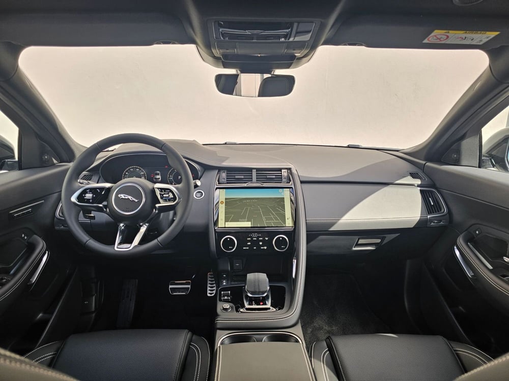 Jaguar E-Pace usata a Catania (5)