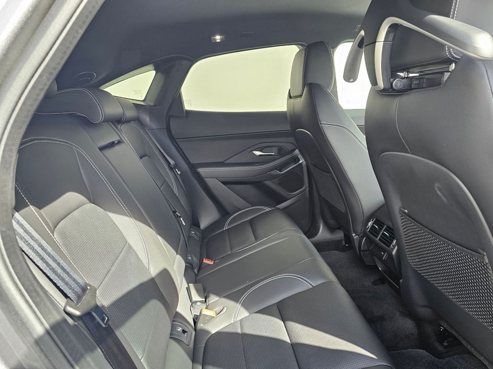 Jaguar E-Pace usata a Catania (6)