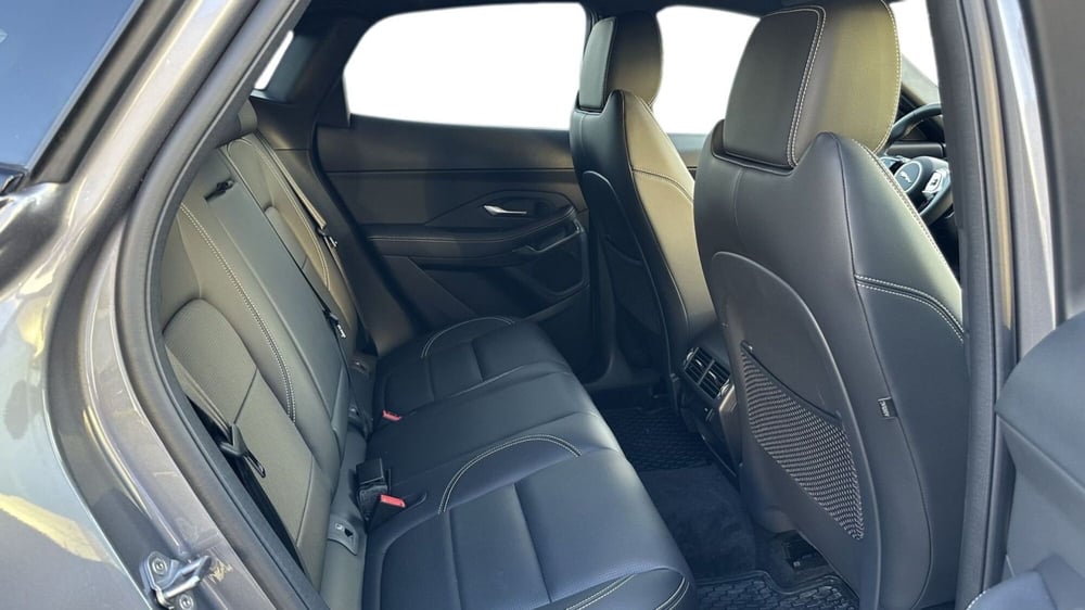 Jaguar E-Pace nuova a Catania (6)