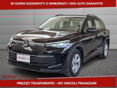 Volkswagen Tiguan Allspace 2.0 tdi Life 150cv dsg del 2024 usata a Vasto
