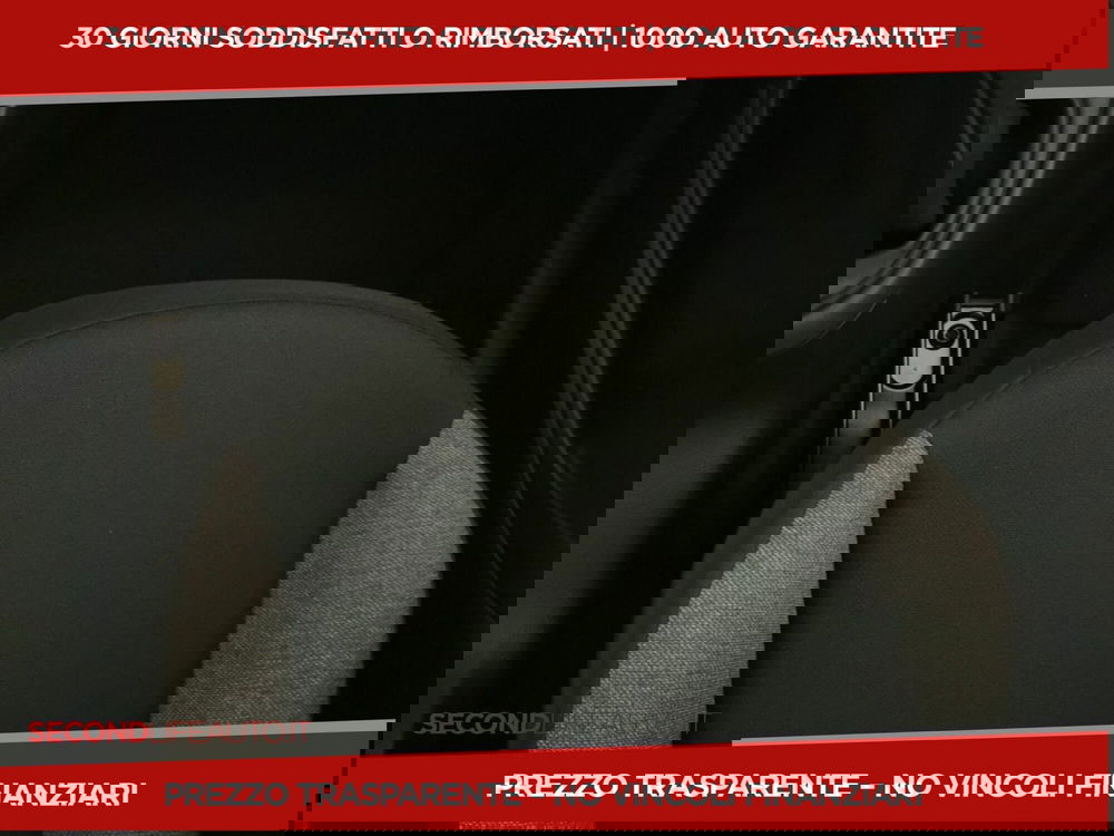 Toyota Aygo X nuova a Chieti (18)