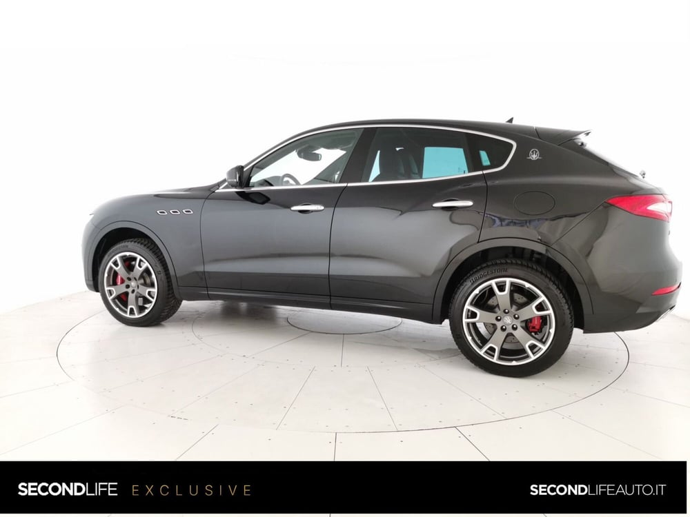 Maserati Levante usata a Chieti (2)