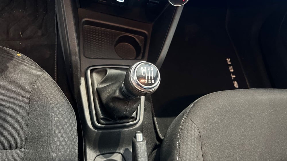 Dacia Duster usata a Viterbo (15)