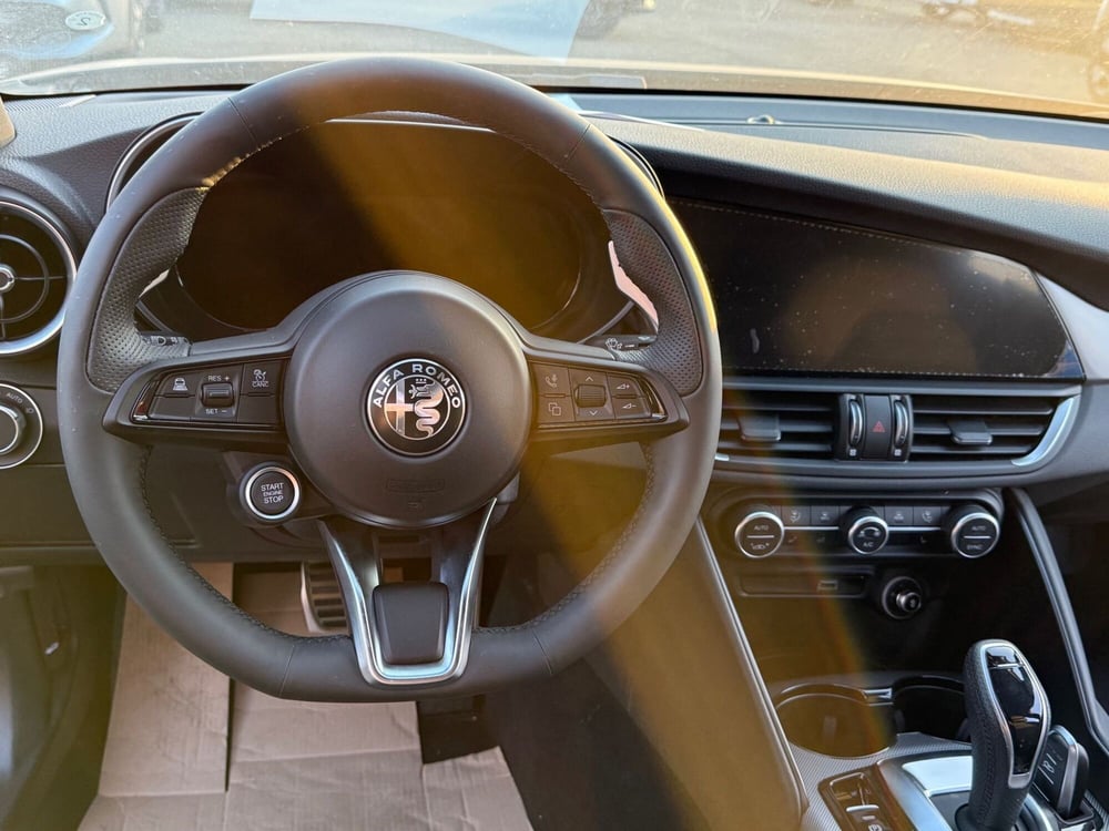 Alfa Romeo Giulia nuova a Reggio Emilia (12)