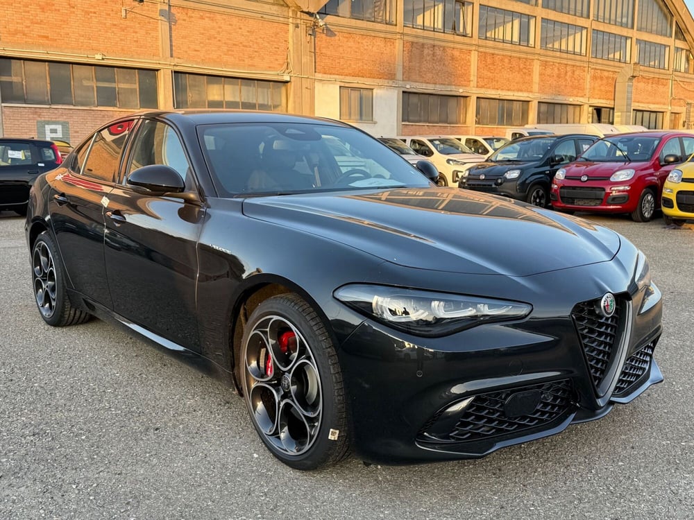 Alfa Romeo Giulia nuova a Reggio Emilia (6)