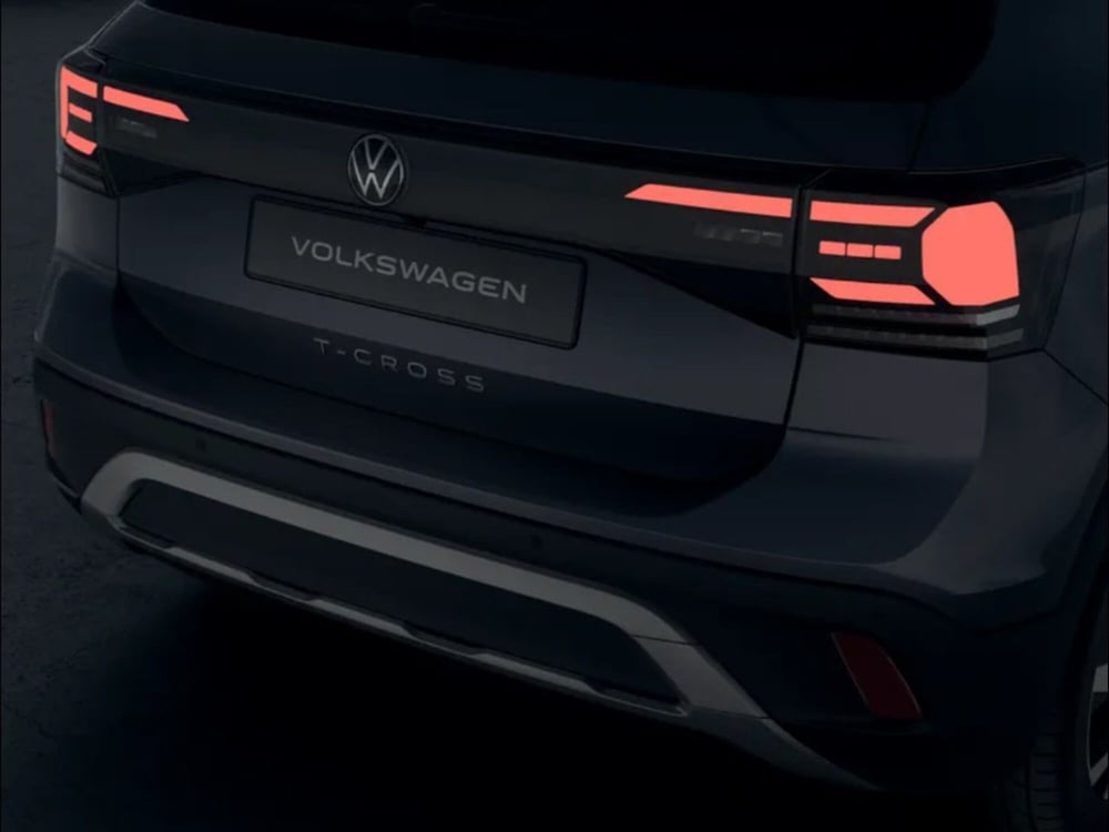 Volkswagen T-Cross nuova a Livorno (5)