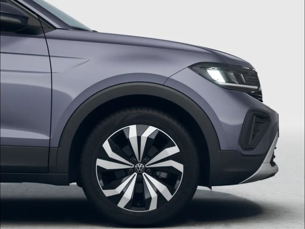 Volkswagen T-Cross nuova a Livorno (6)