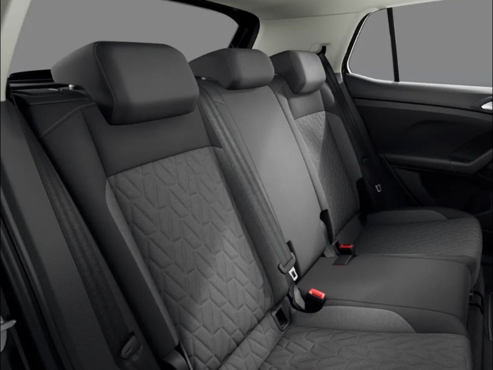 Volkswagen T-Cross nuova a Livorno (10)