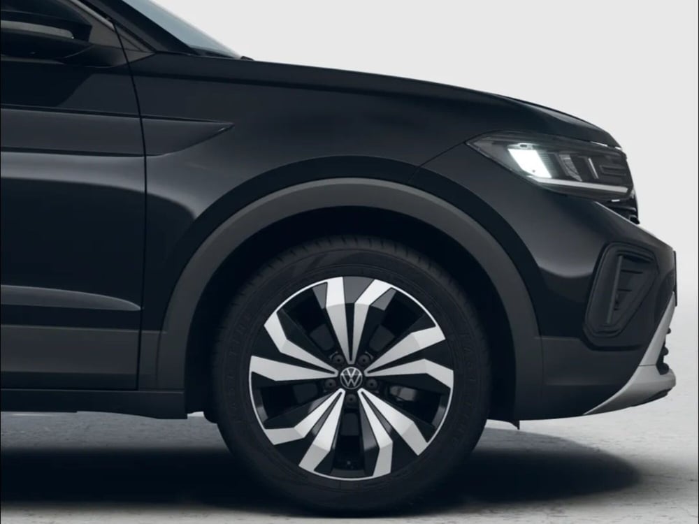 Volkswagen T-Cross nuova a Livorno (6)