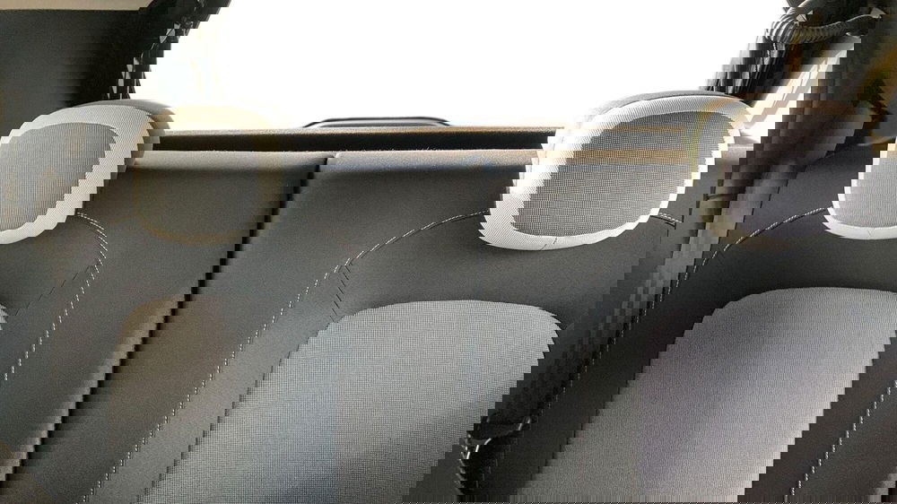 Renault Twingo nuova a Catania (13)