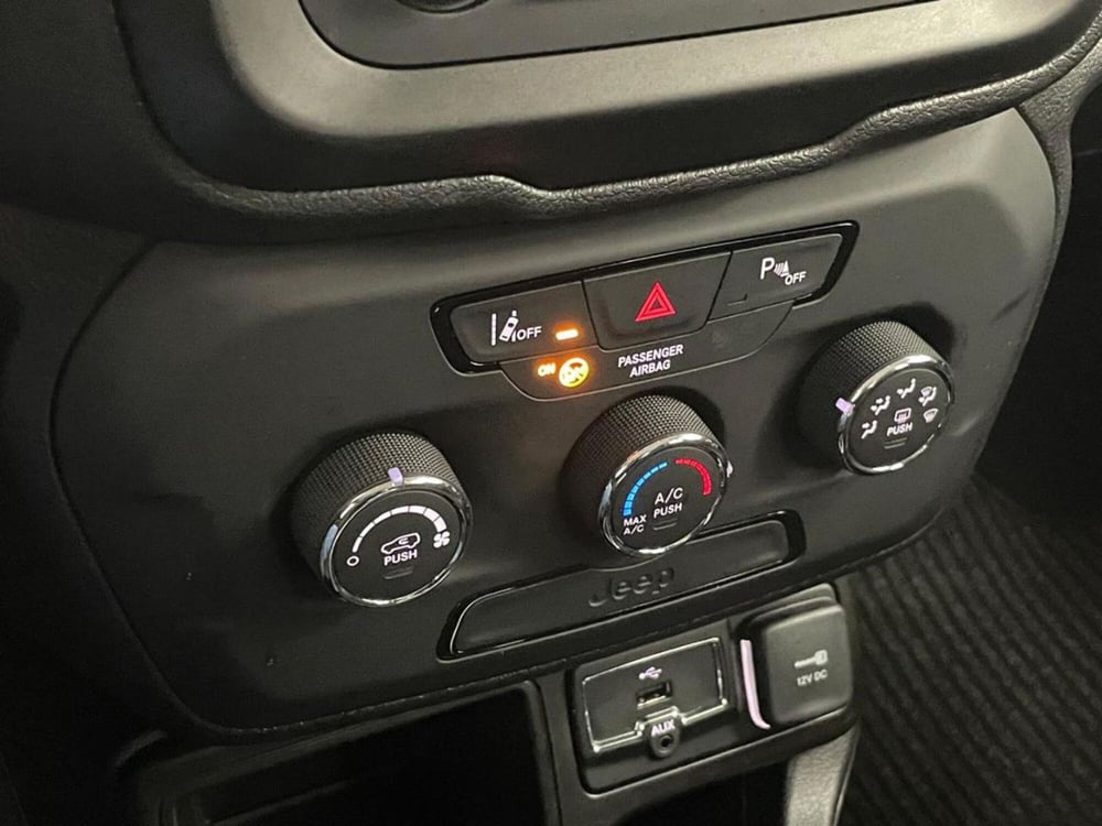 Jeep Renegade usata a Como (16)