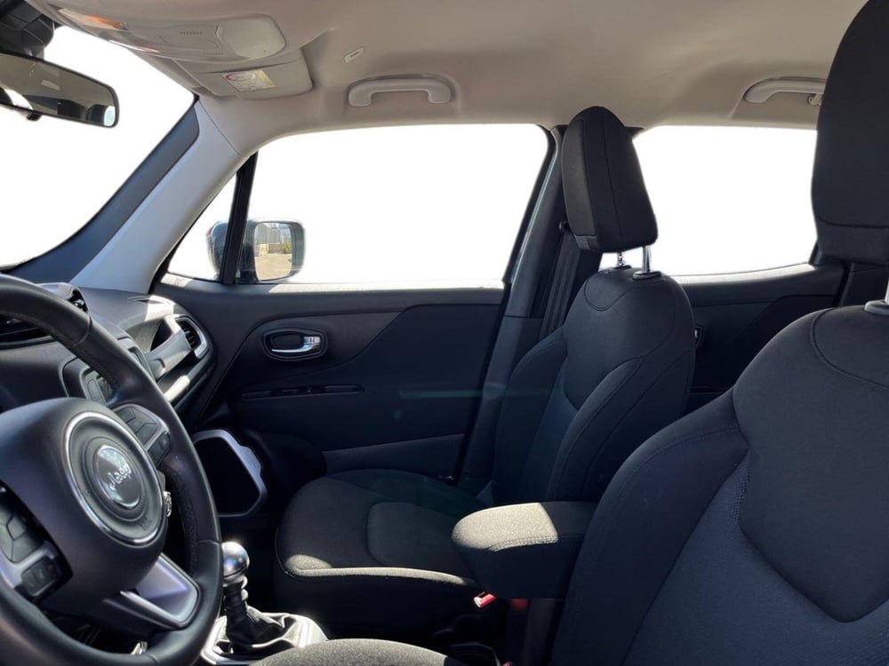 Jeep Renegade usata a Bari (17)