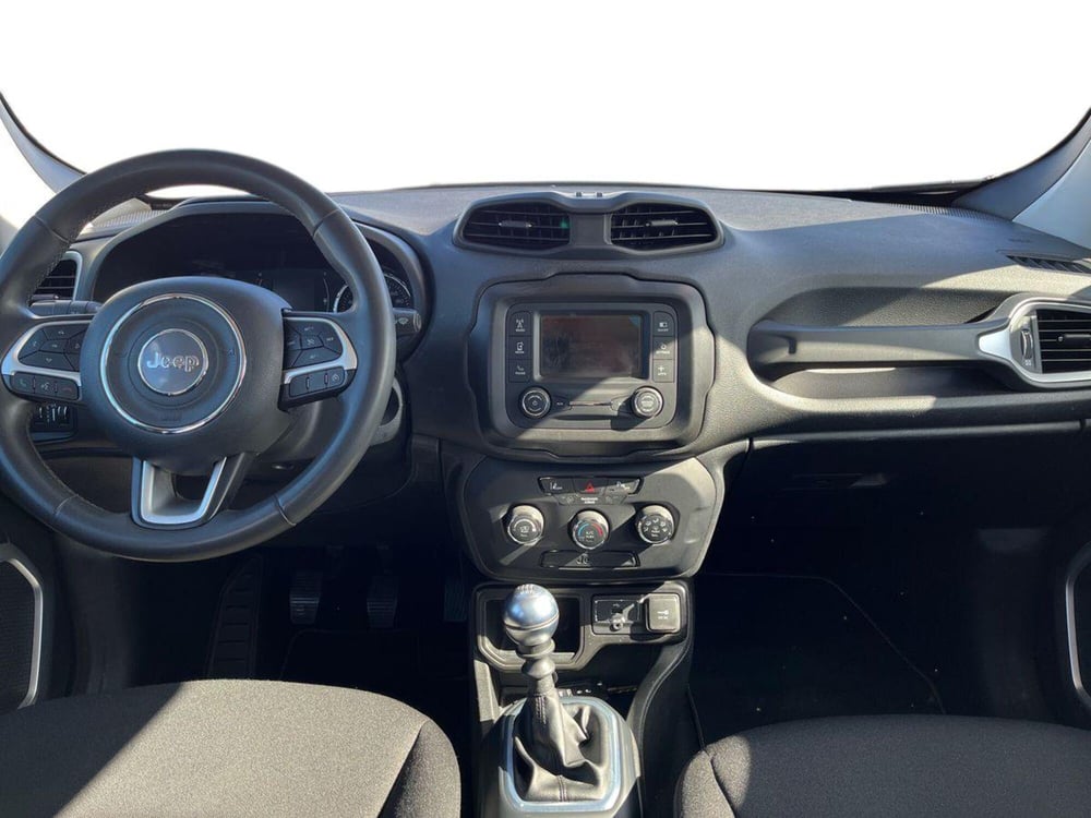 Jeep Renegade usata a Bari (18)