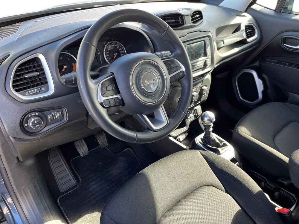 Jeep Renegade usata a Bari (20)