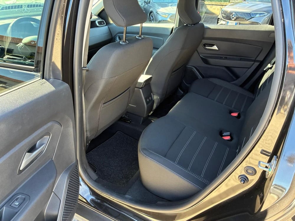 Dacia Duster usata a Chieti (8)