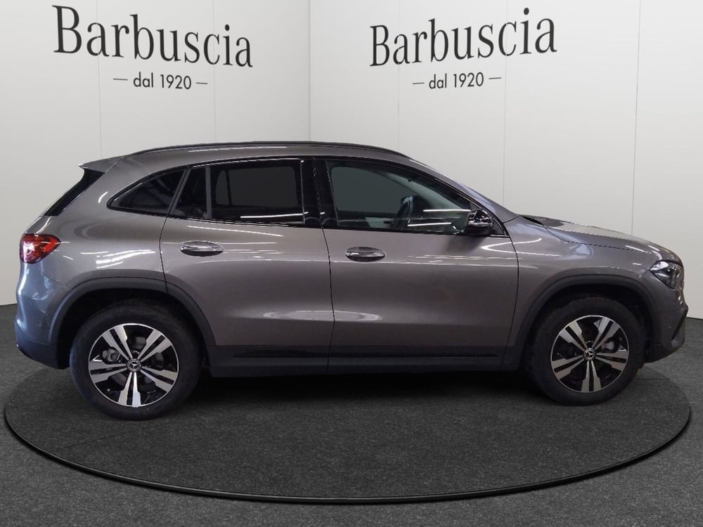 Mercedes-Benz GLA SUV usata a Pescara (5)