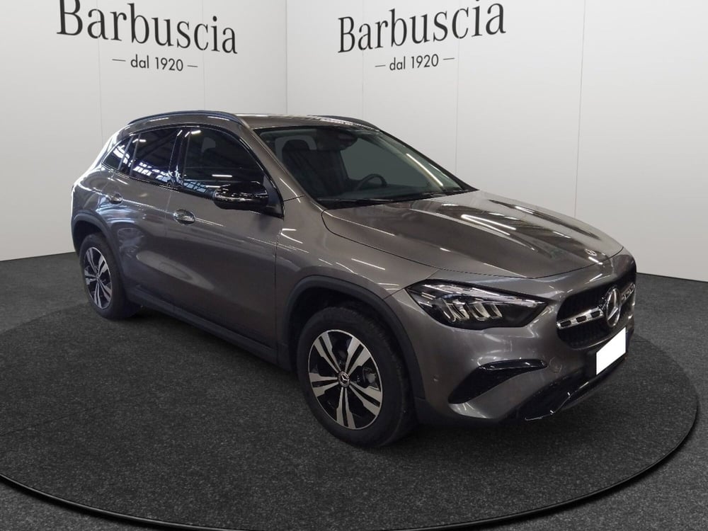 Mercedes-Benz GLA SUV usata a Pescara (6)