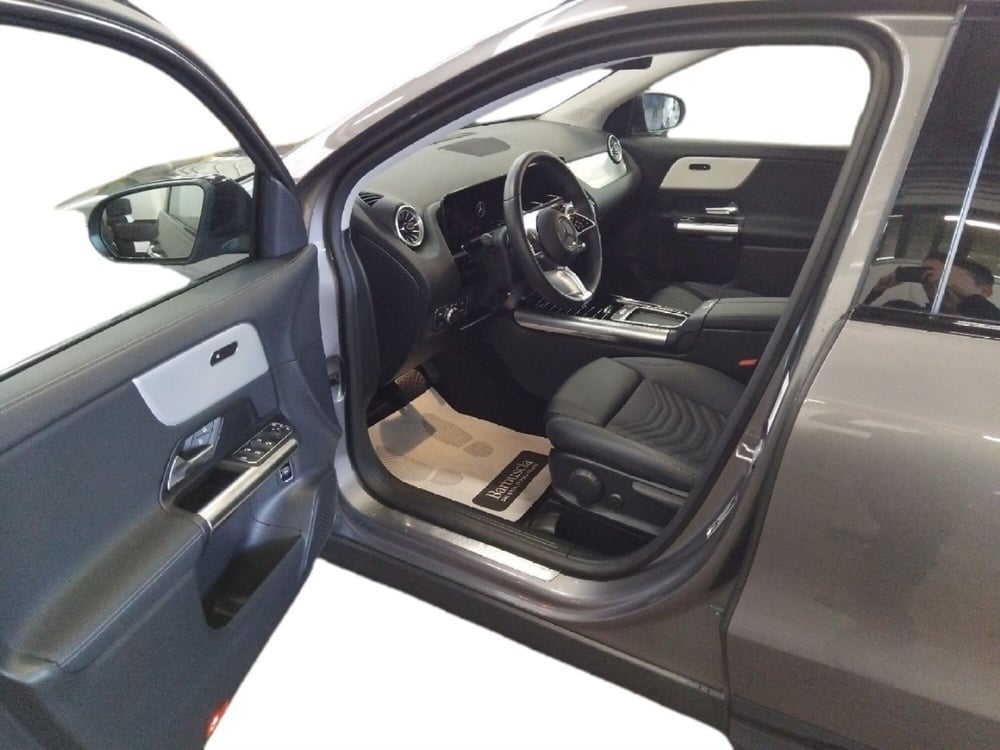 Mercedes-Benz GLA SUV usata a Pescara (7)