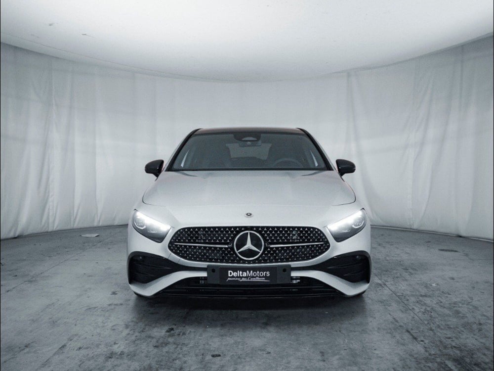 Mercedes-Benz Classe A Sedan nuova a Macerata (5)