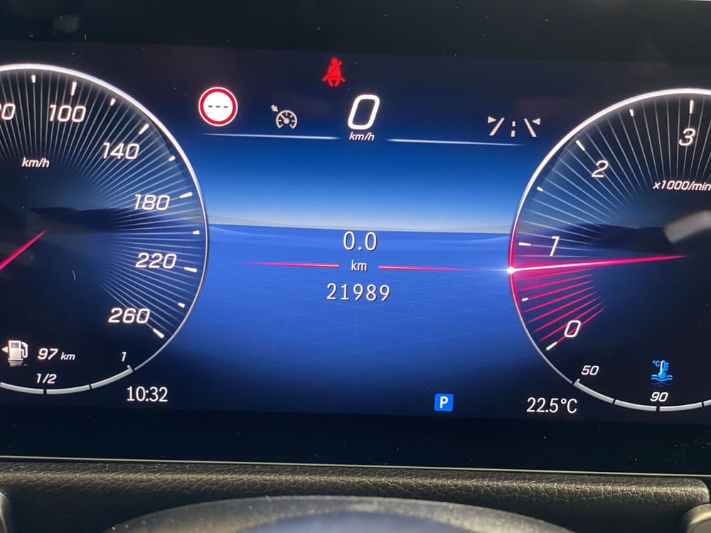 Mercedes-Benz GLB usata a Napoli (9)