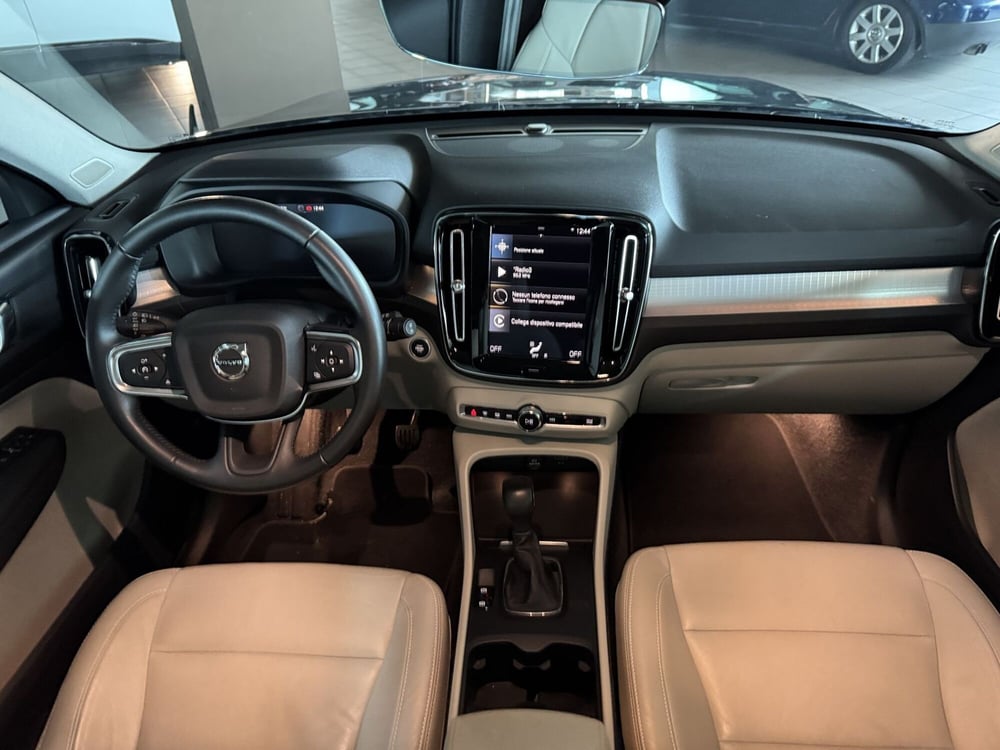 Volvo XC40 usata a Messina (11)