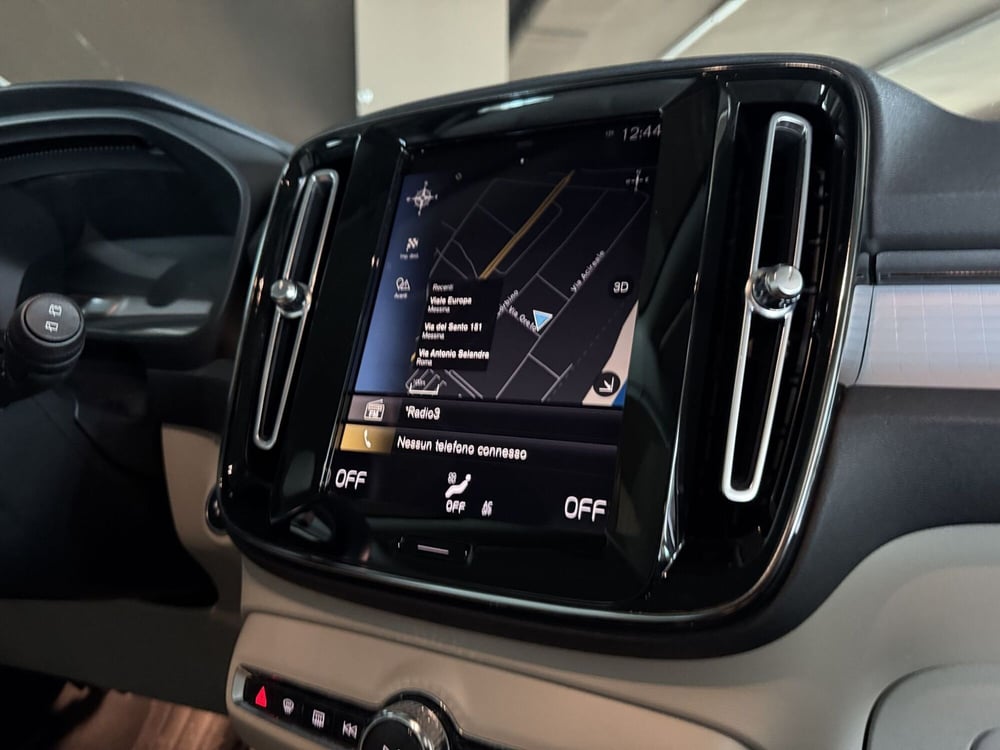 Volvo XC40 usata a Messina (12)