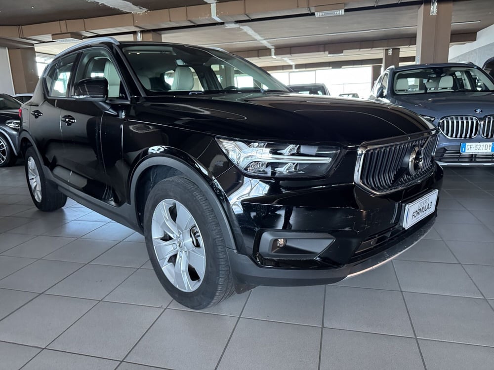 Volvo XC40 usata a Messina (2)