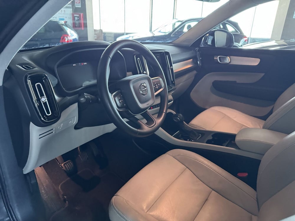 Volvo XC40 usata a Messina (7)