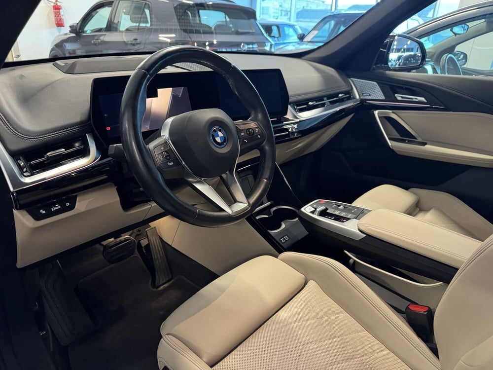 BMW iX1 usata a Messina (7)