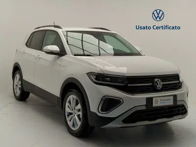 Volkswagen T-Cross 1.0 tsi Edition 115cv nuova a Pratola Serra