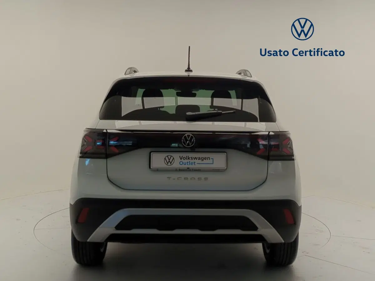 Volkswagen T-Cross nuova a Avellino (6)