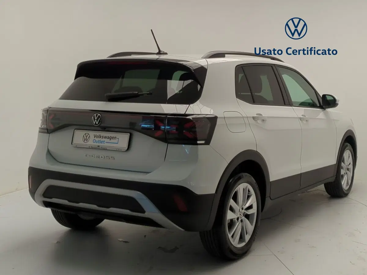 Volkswagen T-Cross nuova a Avellino (7)