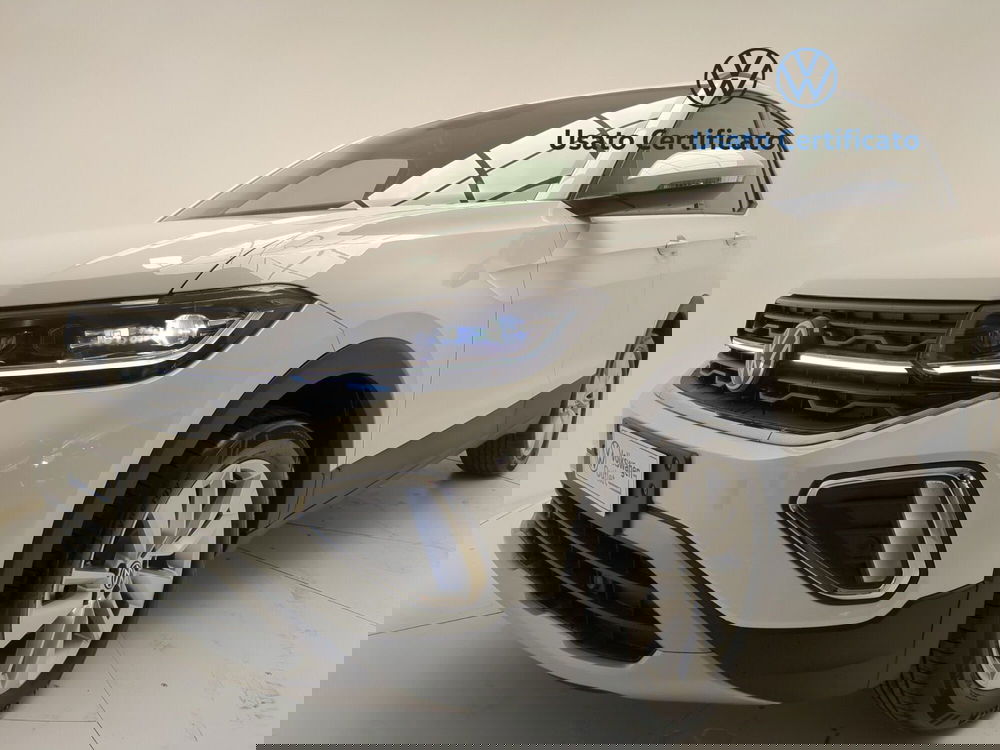 Volkswagen T-Cross nuova a Avellino (8)