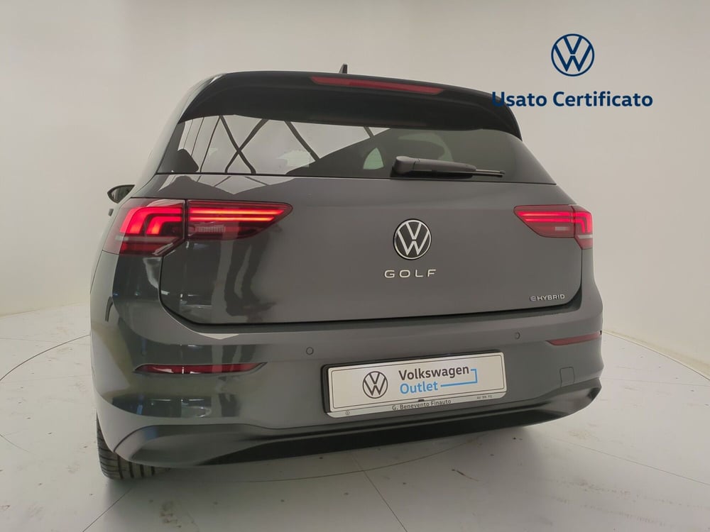 Volkswagen Golf nuova a Avellino (12)