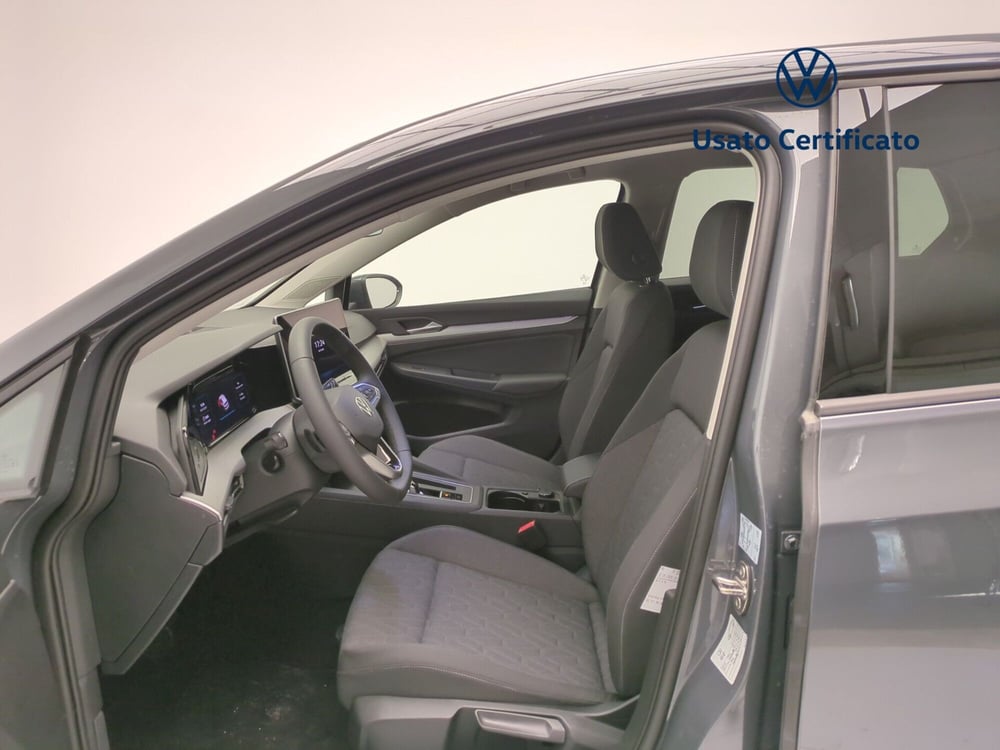 Volkswagen Golf nuova a Avellino (17)