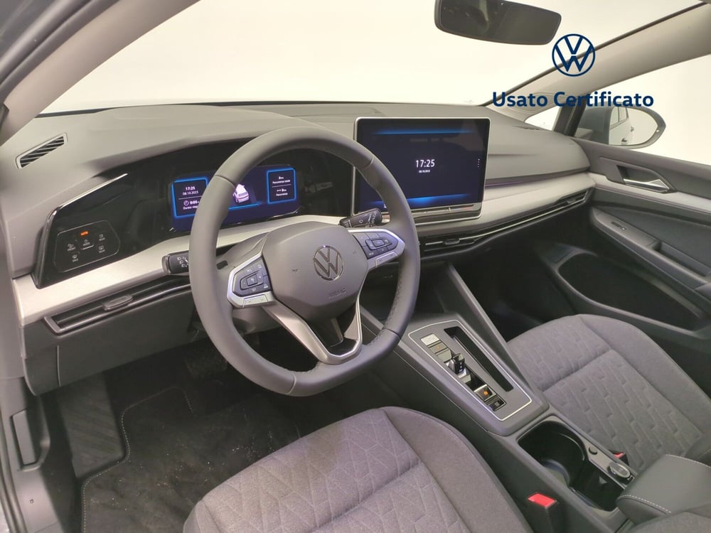Volkswagen Golf nuova a Avellino (18)