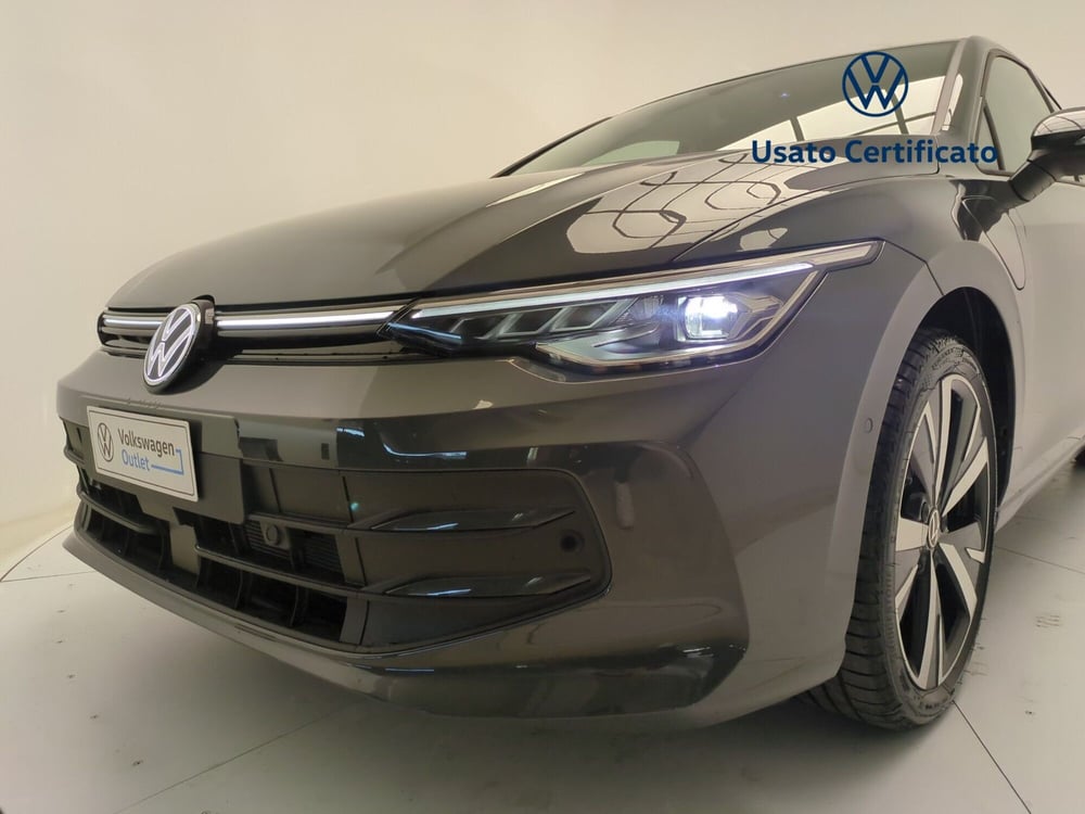 Volkswagen Golf nuova a Avellino (8)