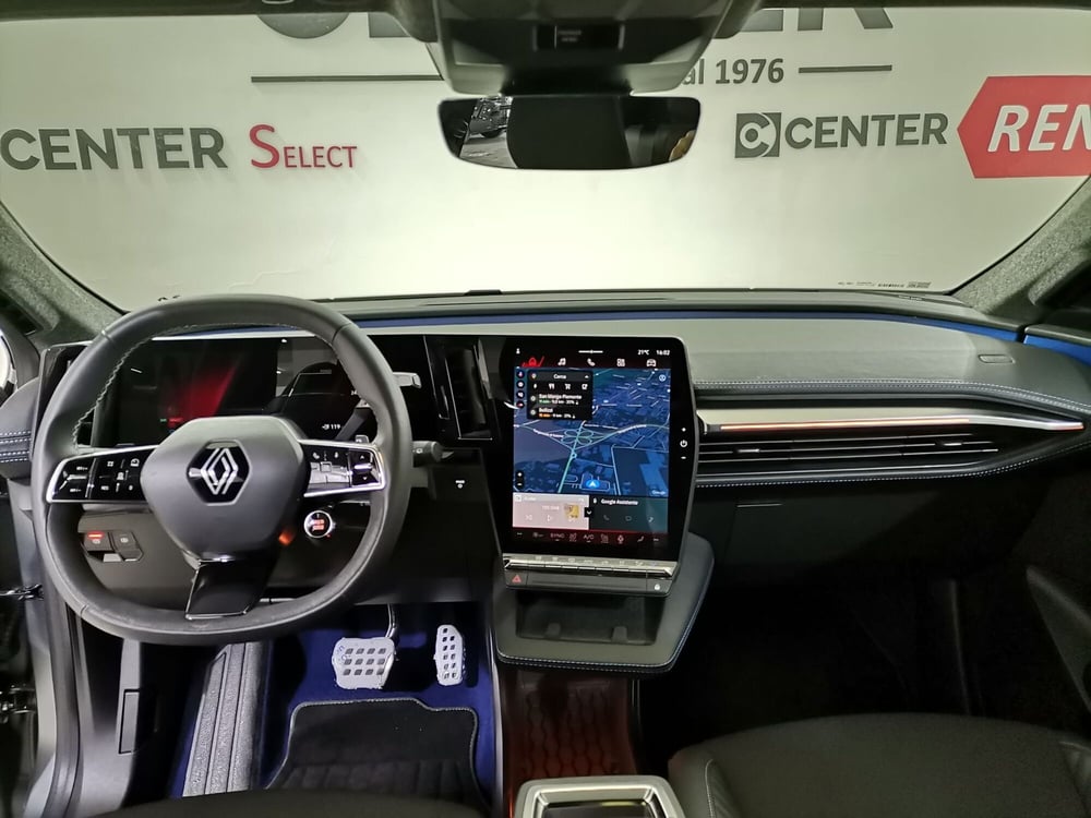 Renault Scenic E-Tech Electric usata a Salerno (7)