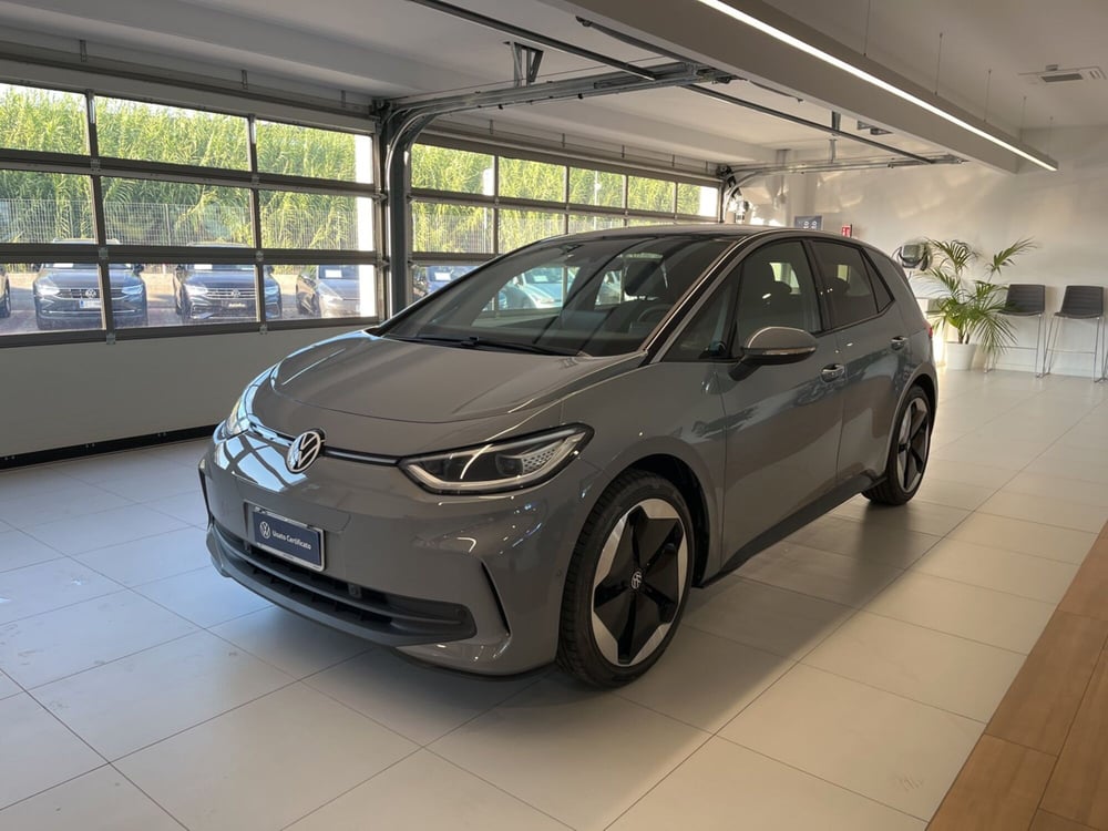 Volkswagen ID.3 nuova a Salerno