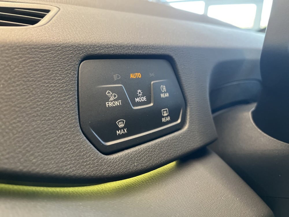 Volkswagen ID.3 nuova a Salerno (15)