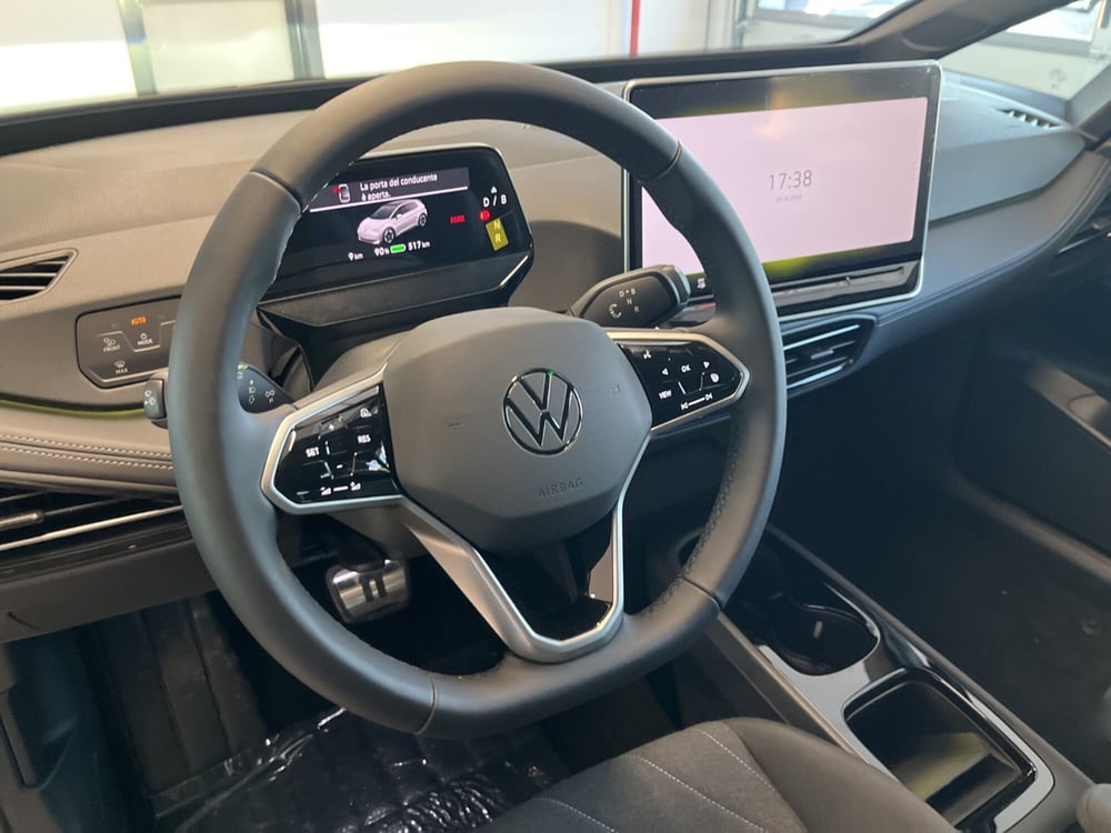 Volkswagen ID.3 nuova a Salerno (7)
