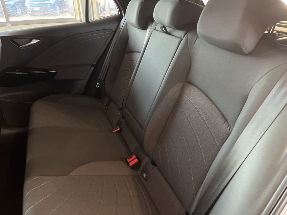 Volkswagen ID.3 nuova a Salerno (9)